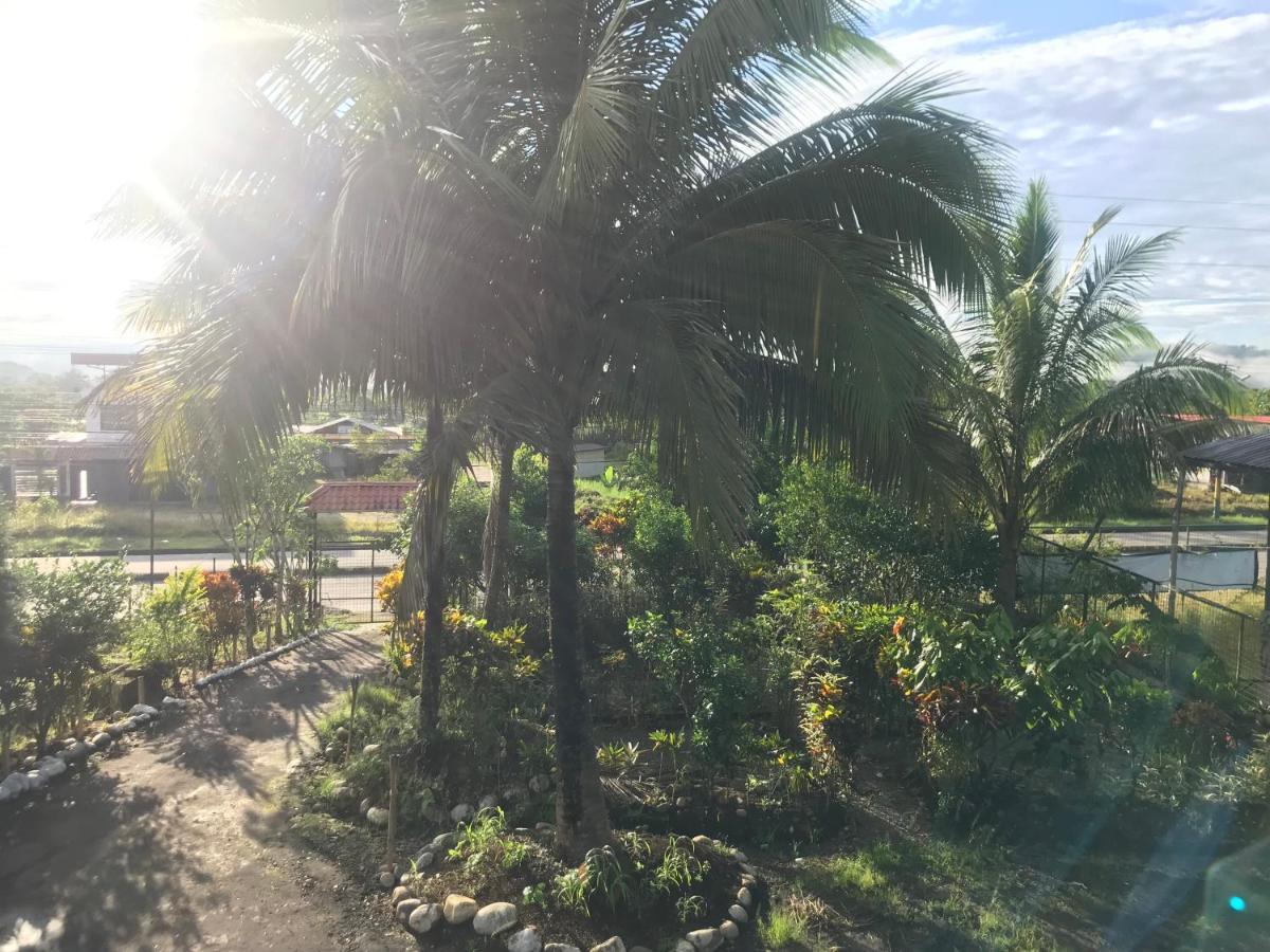 The Roadhouse Bed & Breakfast Tena Ngoại thất bức ảnh